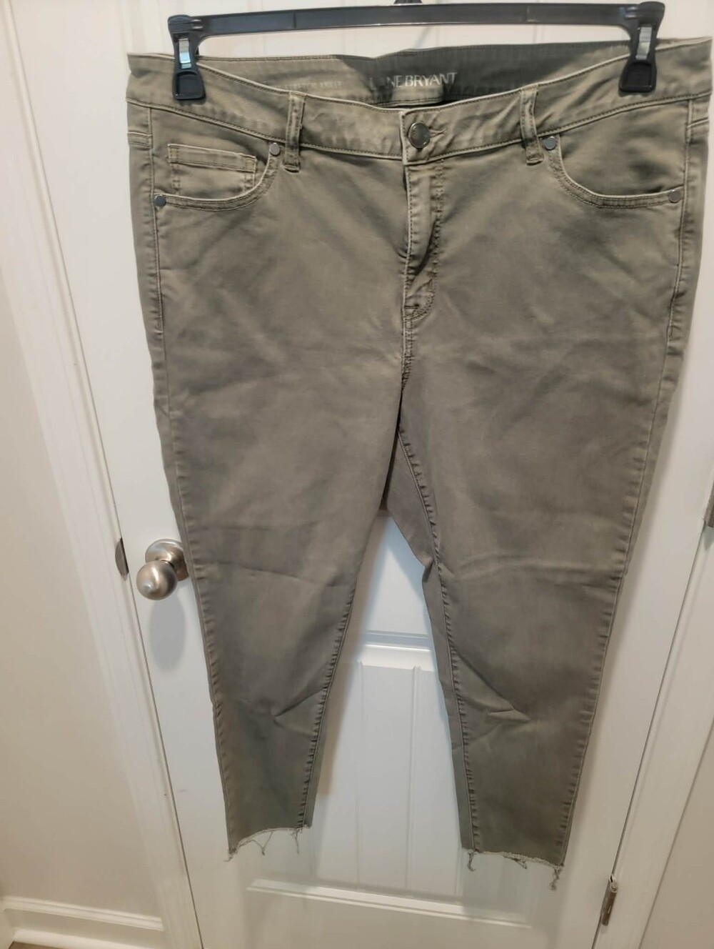 Lane Byrant Plus Size 18 Tighter Tummy Olive Green Skinny Leg Raw Hem